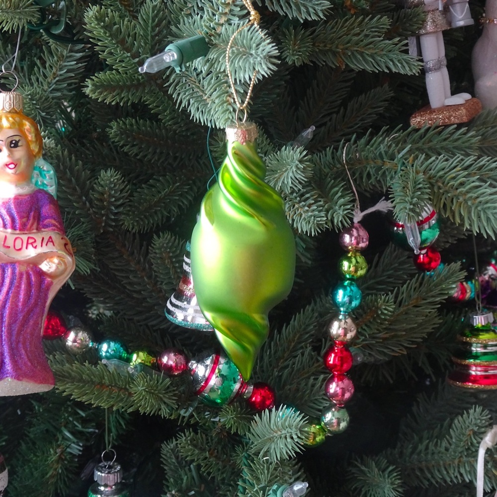 Set of 8 Green Purple & Red Frosty Glass Abstract Artsy Christmas Ornaments - Picture 6 of 10